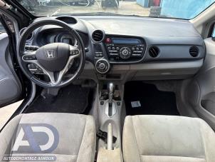 Honda Insight 1.3 16V VTEC Épave (2011, Noir)