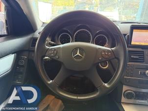 Mercedes C Estate 1.8 C-250 CGI 16V Épave (2011, Noir)