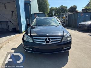 Mercedes C Estate 1.8 C-250 CGI 16V Épave (2011, Noir)