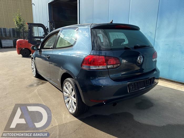 Volkswagen Golf VI 1.2 TSI BlueMotion Épave (2010, Bleu, Gris)