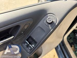 Volkswagen Golf VI 1.2 TSI BlueMotion Épave (2010, Bleu, Gris)