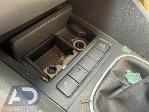 Volkswagen Golf VI 1.2 TSI BlueMotion Épave (2010, Bleu, Gris)