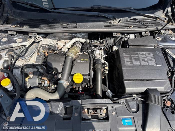 Renault Megane III Grandtour 1.5 dCi 110 Skrotfordon (2012, GRIJS)