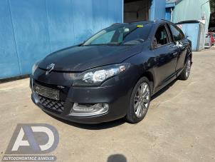 Renault Megane III Grandtour 1.5 dCi 110  (Épave)