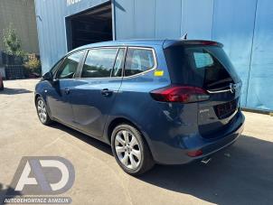 Opel Zafira Tourer 2.0 CDTI 16V 170 Ecotec Samochód złomowany (2017, Niebieski)