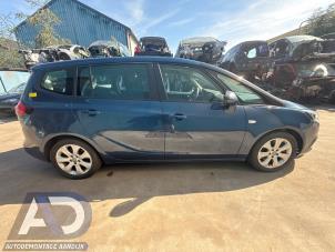 Opel Zafira Tourer 2.0 CDTI 16V 170 Ecotec Samochód złomowany (2017, Niebieski)