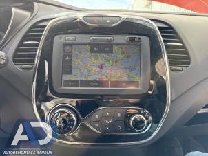 Renault Captur I 1.2 TCE 16V EDC Épave (2014, Orange)