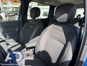 Dacia Lodgy 1.2 TCE 16V Épave (2017, Bleu)