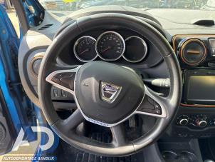 Dacia Lodgy 1.2 TCE 16V Épave (2017, Bleu)