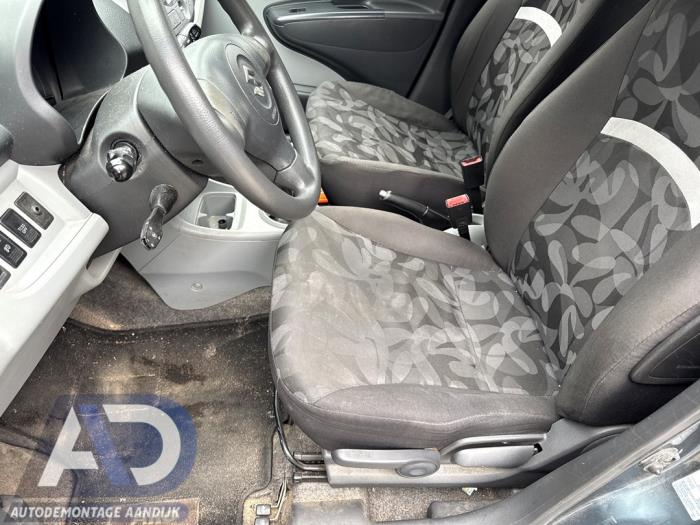 Suzuki Alto 1.0 12V Épave (2010, Gris)