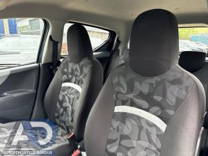 Suzuki Alto 1.0 12V Épave (2010, Gris)