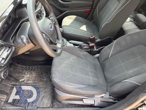Ford Fiesta 7 1.1 Ti-VCT 12V 70 Épave (2018, Noir)
