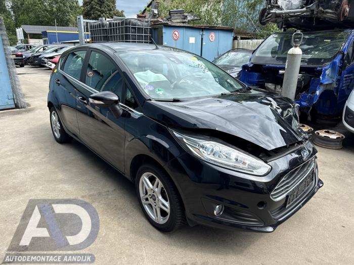 Ford Fiesta 6 1.0 EcoBoost 12V 100 Samochód złomowany (2014, Czarny)