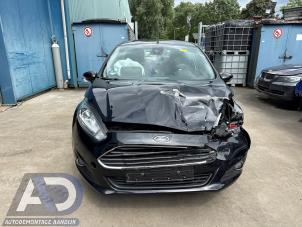 Ford Fiesta 6 1.0 EcoBoost 12V 100 Samochód złomowany (2014, Czarny)