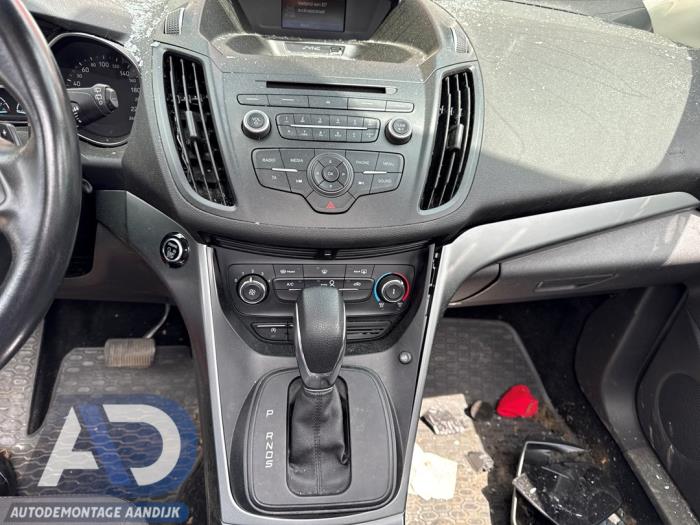 Ford Kuga II 1.5 EcoBoost 16V 182 4x4 Épave (2018, Rouge)