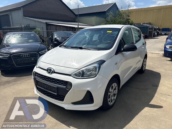 Hyundai i10 1.0 12V  (Épave)