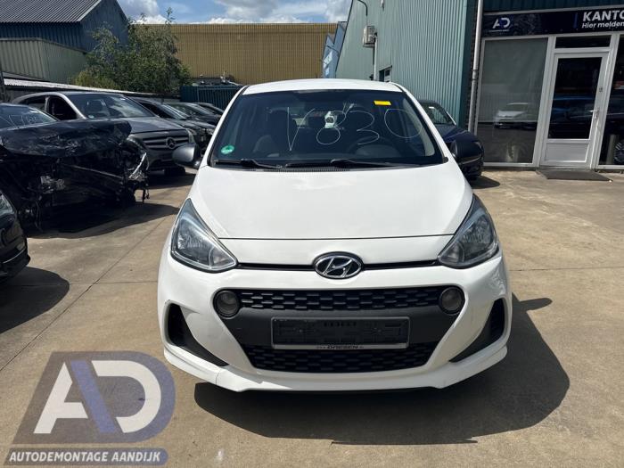 Hyundai i10 1.0 12V Vehículo de desguace (2017, Blanco)