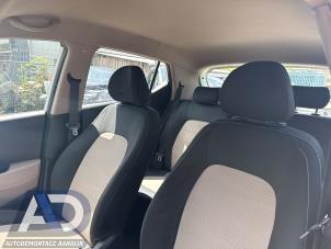 Hyundai i10 1.0 12V Vehículo de desguace (2017, Blanco)