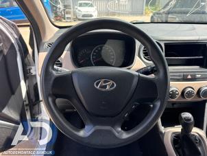 Hyundai i10 1.0 12V Vehículo de desguace (2017, Blanco)