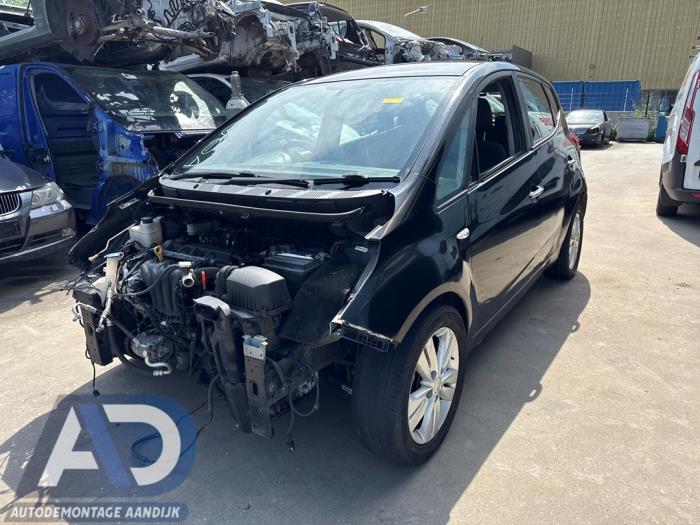 Hyundai iX20 1.6i 16V  (Épave)