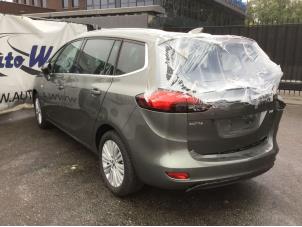 Opel Zafira Tourer 1.6 CDTI 16V ecoFLEX 136 Vehículo de desguace (2017, Verde)