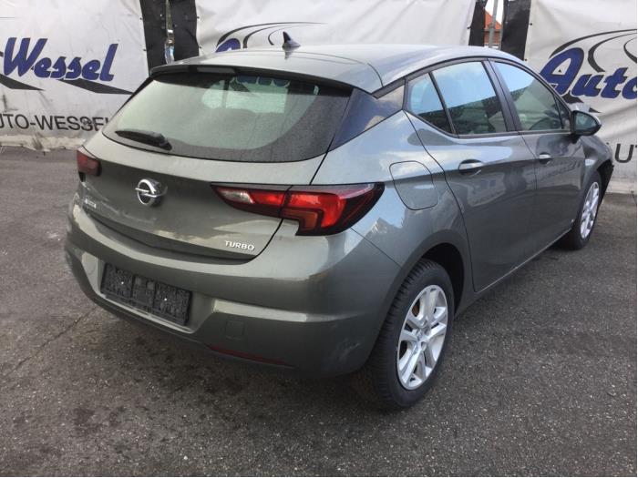 Opel Astra K 1.4 Turbo 16V Épave (2018, Gris)