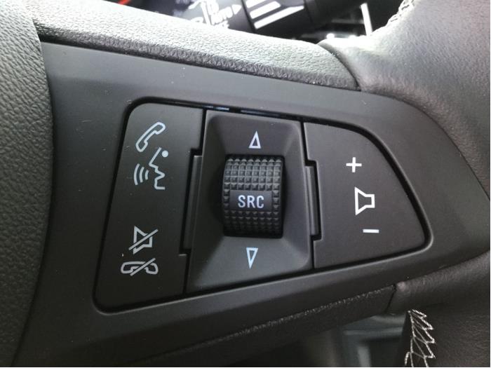 Opel Astra K 1.4 Turbo 16V Épave (2018, Gris)