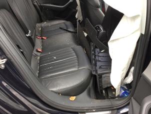 Audi A6 Avant 2.0 TDI 16V Épave (2015, Foncé, Bleu)