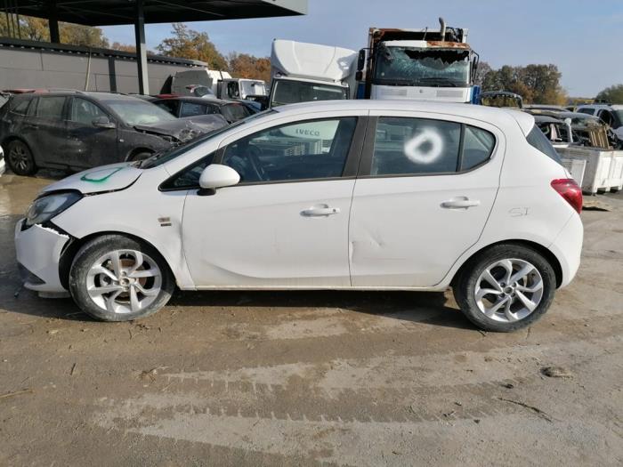 Opel Corsa E 1.4 16V Épave (2019, Blanc)