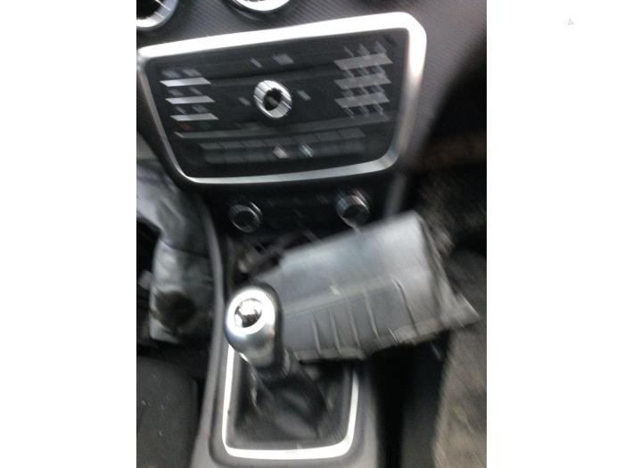 Mercedes A 1.5 A-160 CDI, A-160d 16V Épave (2016, Gris)