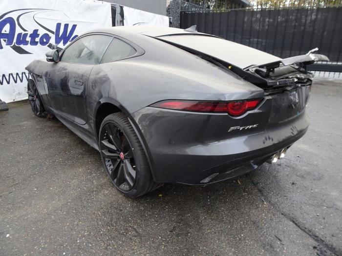 Jaguar F-type 3.0 V6 24V Épave (2019, Gris)