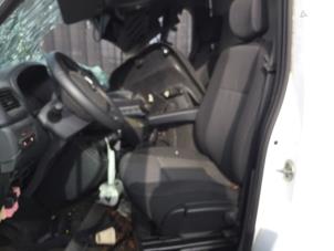 Renault Master III 2.3 dCi 145 16V FWD Épave (2020, Blanc)