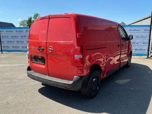 Opel Vivaro 2.0 CDTI 122 Épave (2021, Rouge)