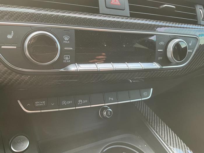 Audi A5 Sportback 2.0 TFSI Mild Hybrid 16V Épave (2018, Noir)