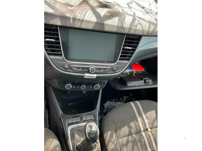 Opel Crossland 1.2 Turbo 12V Samochód złomowany (2024)