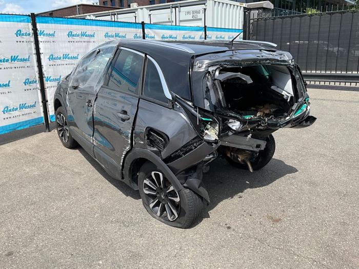 Opel Crossland 1.2 Turbo 12V Samochód złomowany (2024)