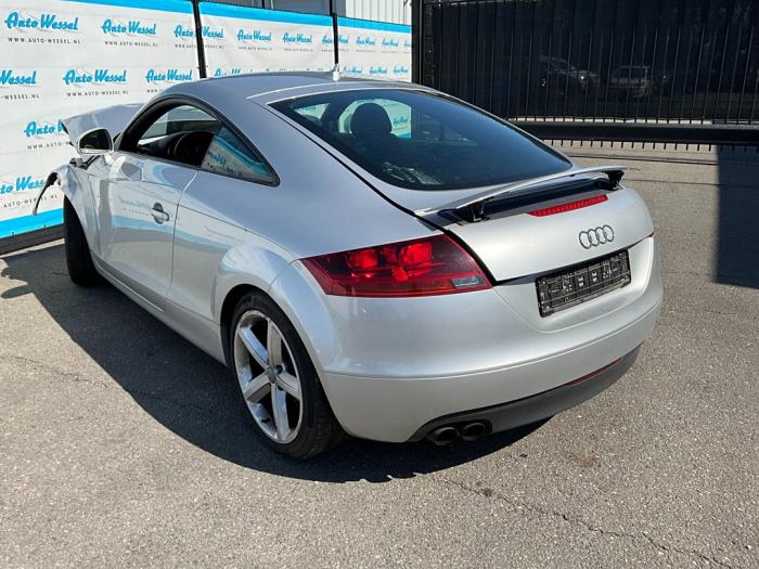 Audi TT 2.0 TFSI 16V Épave (2006, Argenté)