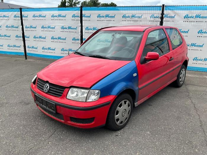 Volkswagen Polo III 1.4 Salvage vehicle (2001)