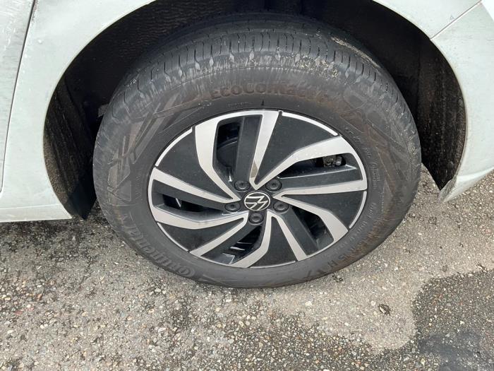 Volkswagen Polo VI 1.0 TSI 12V Épave (2022, Blanc)