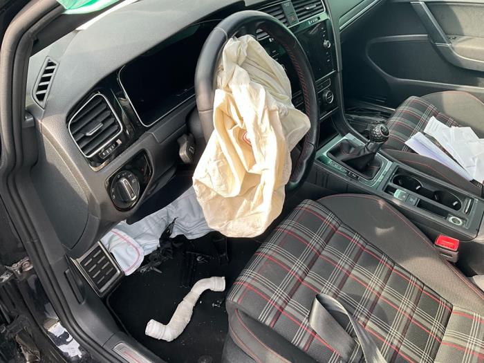 Volkswagen Golf VII 2.0 GTI 16V Performance Package Épave (2019, Noir)