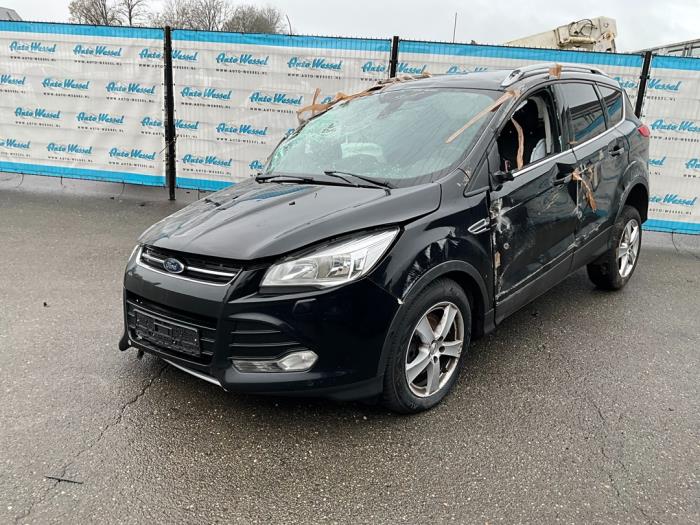 Ford Kuga II 2.0 TDCi 16V 150 4x4  (Schrott)