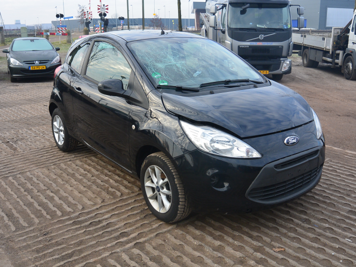 Ford Ka Damaged Year Of Construction 13 Colour Black Proxyparts Com