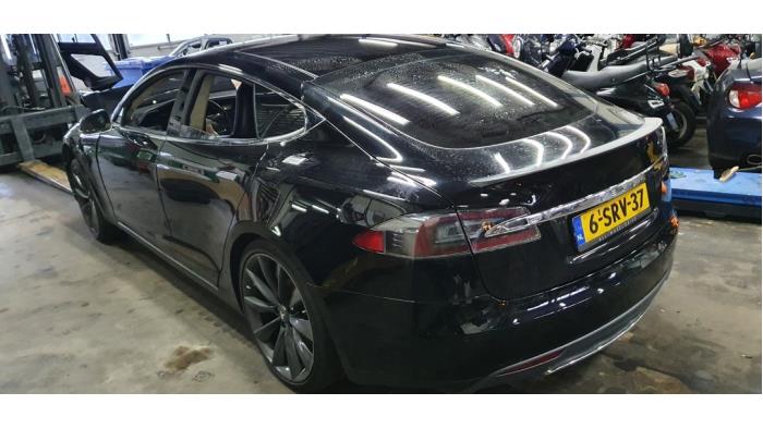 Tesla Model S 85 Salvage vehicle (2013, Black)