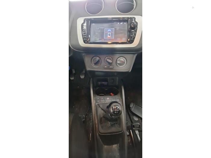 Seat Ibiza IV SC 1.4 16V Épave (2009, Métallisé, Bleu)