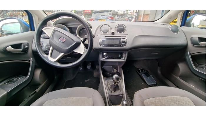 Seat Ibiza ST 1.2 TDI Ecomotive Voiture accidentée (2010, Bleu)