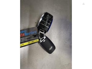 Kia Cee'd 1.0i T-GDi 12V 120  (Desguace)