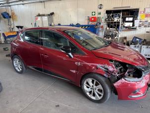 Renault Clio IV 0.9 Energy TCE 90 12V Vehículo de desguace (2017, Metálico, Rojo)