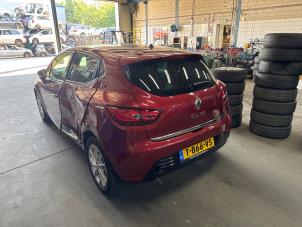 Renault Clio IV 0.9 Energy TCE 90 12V Vehículo de desguace (2017, Metálico, Rojo)