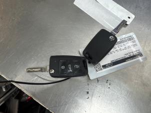 Volkswagen Golf VII Variant 1.4 TSI 16V Vehículo de desguace (2015, Metálico, Negro)