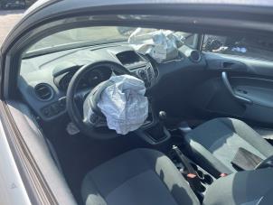 Ford Fiesta 6 1.25 16V Vehículo de desguace (2011, Blanco)